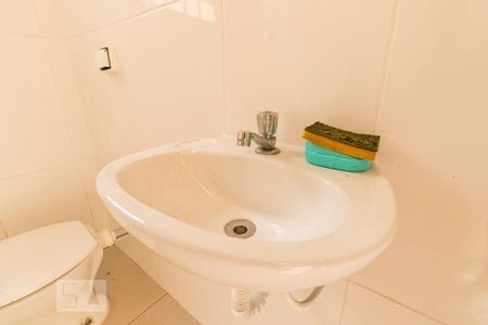 Casa à venda com 150m², 3 quartos e 2 vagasBanheiro de Serviço