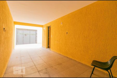 Casa à venda com 150m², 3 quartos e 2 vagasGaragem