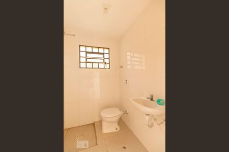 Casa à venda com 150m², 3 quartos e 2 vagasBanheiro de Serviço