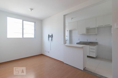 Sala de apartamento para alugar com 2 quartos, 50m² em Jardim Iris, São Paulo