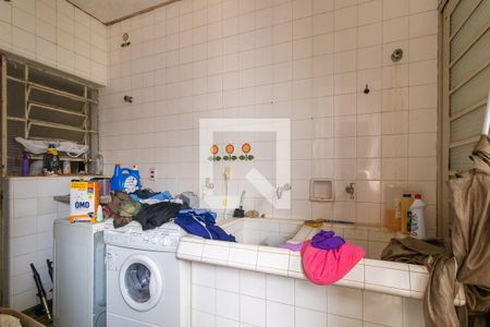 Casa à venda com 210m², 4 quartos e 2 vagas Casa à venda com 210m², 4 quartos e 2 vagasÁrea de Serviço