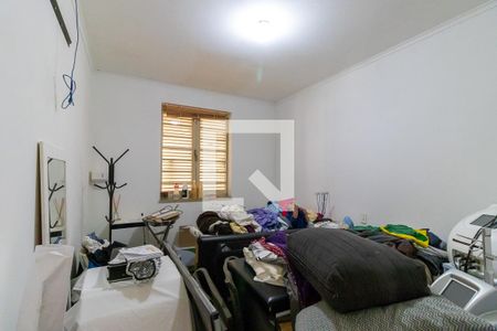 Casa à venda com 210m², 4 quartos e 2 vagas Casa à venda com 210m², 4 quartos e 2 vagas Quarto 4