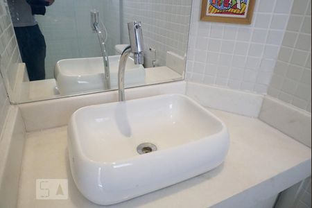 Studio à venda com 36m², 1 quarto e sem vaga Studio à venda com 36m², 1 quarto e sem vagaBanheiro