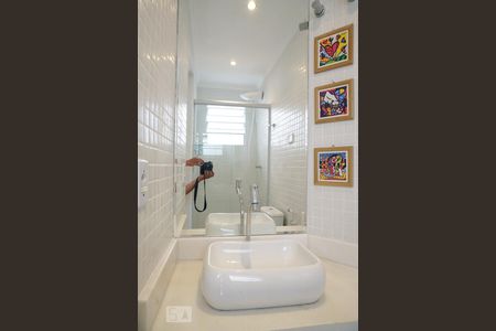 Studio à venda com 36m², 1 quarto e sem vaga Studio à venda com 36m², 1 quarto e sem vagaBanheiro