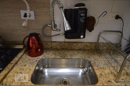 Apartamento à venda com 56m², 2 quartos e 1 vagaCozinha