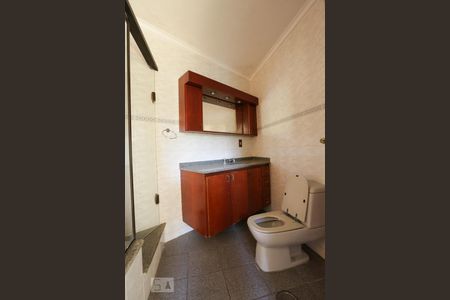 Apartamento para alugar com 148m², 4 quartos e 2 vagas Apartamento para alugar com 148m², 4 quartos e 2 vagasBanheiro suite 2