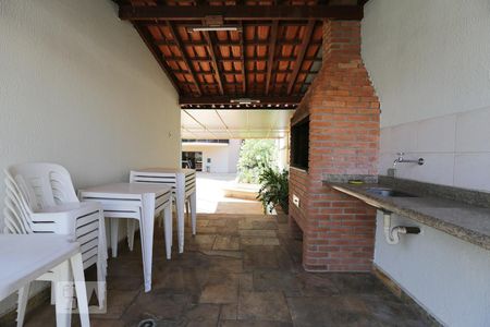 Apartamento para alugar com 148m², 4 quartos e 2 vagas Apartamento para alugar com 148m², 4 quartos e 2 vagasÁrea comum - Churrasqueira