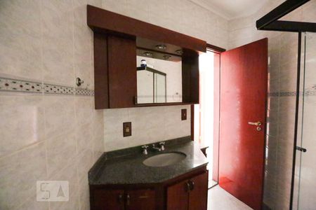 Apartamento para alugar com 148m², 4 quartos e 2 vagas Apartamento para alugar com 148m², 4 quartos e 2 vagasBanheiro