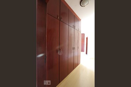 Apartamento para alugar com 148m², 4 quartos e 2 vagas Apartamento para alugar com 148m², 4 quartos e 2 vagasQuarto 2