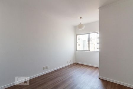 Sala de apartamento à venda com 2 quartos, 62m² em Indianópolis, São Paulo