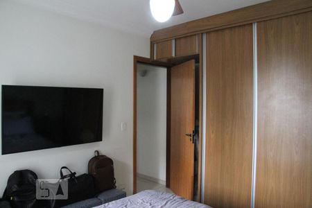 Quarto Superior de casa à venda com 5 quartos, 150m² em Vila Graciosa, São Paulo