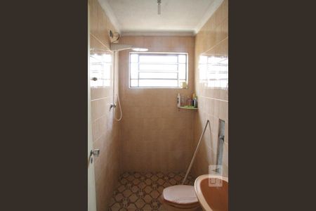 Casa à venda com 150m², 5 quartos e 3 vagasBanheiro Fundos