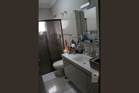 Banheiro Superior de casa à venda com 5 quartos, 150m² em Vila Graciosa, São Paulo