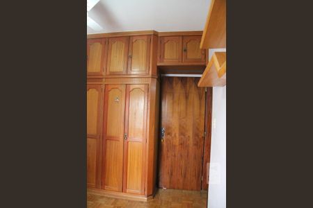 Casa à venda com 150m², 5 quartos e 3 vagasQuarto 2