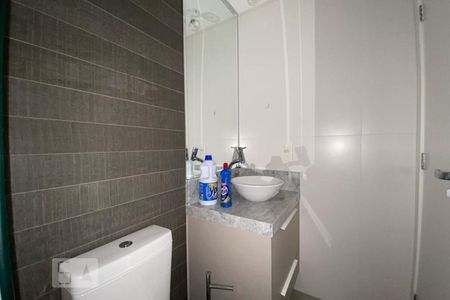 Apartamento para alugar com 39m², 1 quarto e 1 vaga Apartamento para alugar com 39m², 1 quarto e 1 vagaBanheiro da Suíte