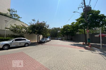 Apartamento para alugar com 39m², 1 quarto e 1 vaga Apartamento para alugar com 39m², 1 quarto e 1 vagaVista da Rua