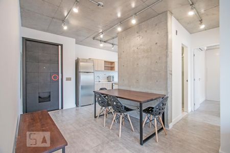 Apartamento para alugar com 72m², 2 quartos e 1 vaga Apartamento para alugar com 72m², 2 quartos e 1 vagaSala de Jantar