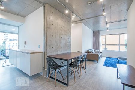 Apartamento para alugar com 72m², 2 quartos e 1 vaga Apartamento para alugar com 72m², 2 quartos e 1 vagaSala de Jantar