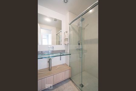 Apartamento para alugar com 72m², 2 quartos e 1 vaga Apartamento para alugar com 72m², 2 quartos e 1 vagaBanheiro
