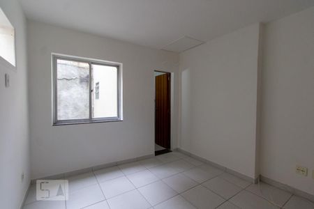 Apartamento para alugar com 80m², 2 quartos e sem vaga Apartamento para alugar com 80m², 2 quartos e sem vagaSuite