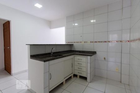 Apartamento para alugar com 80m², 2 quartos e sem vaga Apartamento para alugar com 80m², 2 quartos e sem vagaCozinha