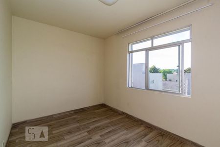 Quarto 1 de apartamento para alugar com 3 quartos, 97m² em Bom Retiro, Curitiba