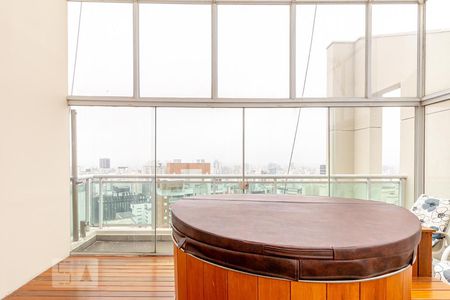 Apartamento à venda com 187m², 2 quartos e 2 vagasOfurô