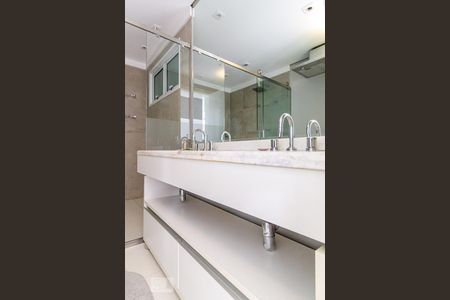 Apartamento à venda com 187m², 2 quartos e 2 vagasBanheiro