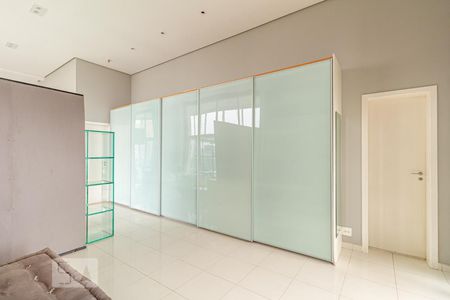 Apartamento à venda com 187m², 2 quartos e 2 vagasQuarto