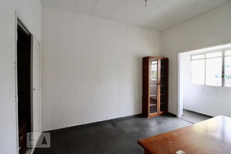 Casa à venda com 140m², 3 quartos e sem vaga Casa à venda com 140m², 3 quartos e sem vagaQuarto 1