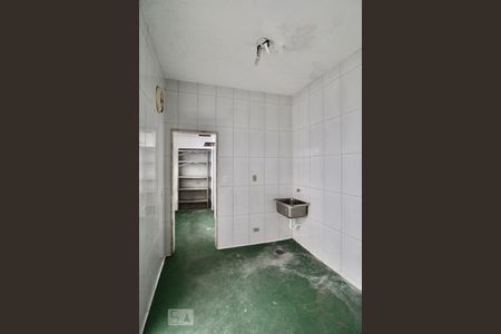 Casa à venda com 140m², 3 quartos e sem vaga Casa à venda com 140m², 3 quartos e sem vagaLavanderia 1