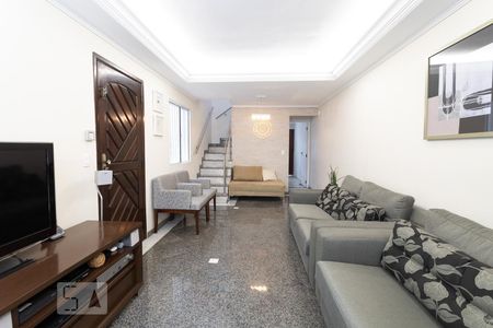 Sala de casa à venda com 3 quartos, 120m² em Vila Graciosa, São Paulo