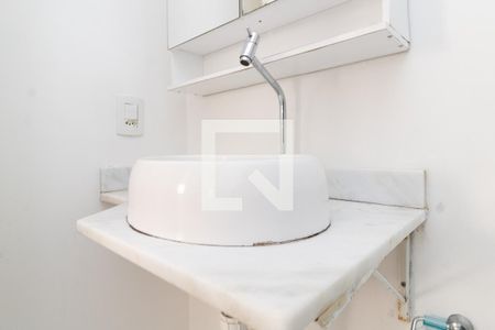 Apartamento para alugar com 65m², 2 quartos e 1 vaga Apartamento para alugar com 65m², 2 quartos e 1 vagaBanheiro