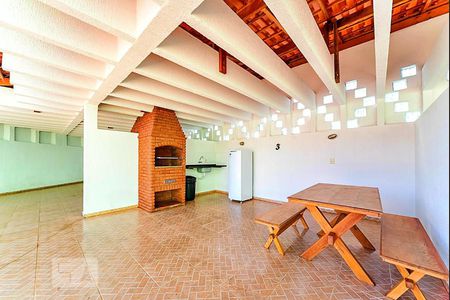 Apartamento para alugar com 52m², 2 quartos e 1 vaga Apartamento para alugar com 52m², 2 quartos e 1 vagaÁrea Comum - Churrasqueira 3