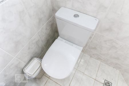 Casa para alugar com 90m², 2 quartos e 4 vagasBanheiro Social