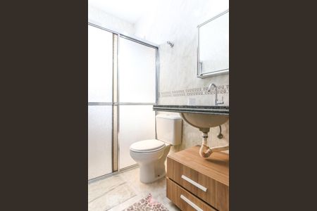 Casa para alugar com 90m², 2 quartos e 4 vagasBanheiro