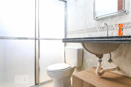 Casa para alugar com 90m², 2 quartos e 4 vagasBanheiro