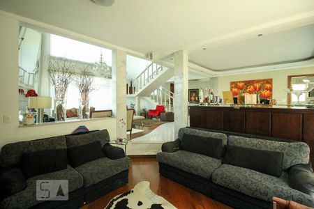 Sala de TV de casa à venda com 4 quartos, 525m² em City América, São Paulo