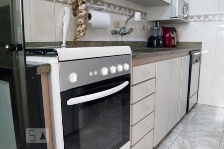 Apartamento à venda com 93m², 4 quartos e 1 vagaCozinha