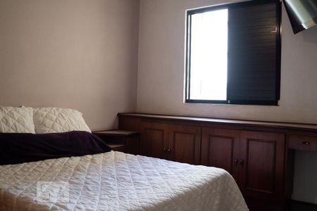 Apartamento à venda com 93m², 4 quartos e 1 vagaQuarto