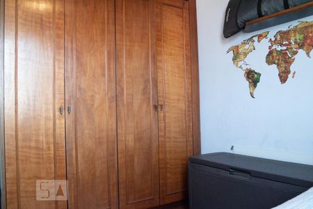 Apartamento à venda com 93m², 4 quartos e 1 vagaQuarto