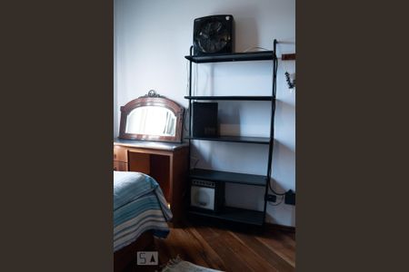 Apartamento à venda com 93m², 4 quartos e 1 vagaQuarto