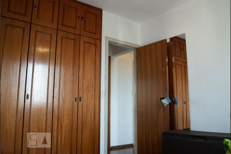 Apartamento à venda com 93m², 4 quartos e 1 vagaQuarto