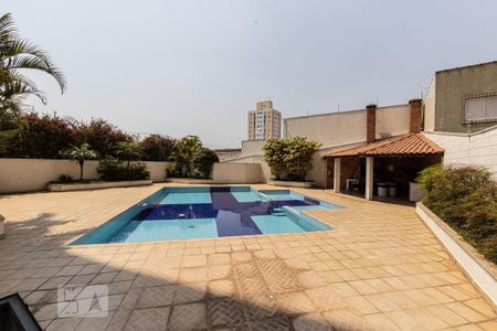 Apartamento à venda com 210m², 4 quartos e 5 vagasÁrea comum - Piscina