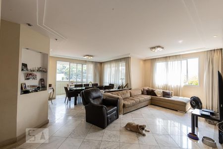 Sala de apartamento à venda com 4 quartos, 210m² em Vila Carrão, São Paulo