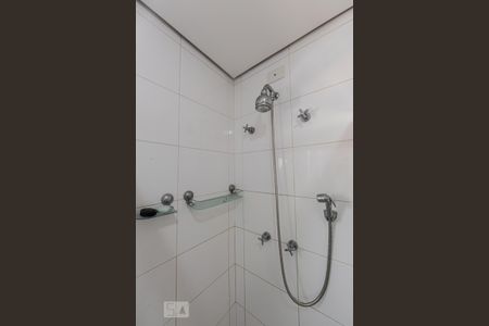 Apartamento à venda com 210m², 4 quartos e 5 vagasBanheiro Social