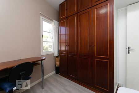 Casa à venda com 140m², 4 quartos e 3 vagas Casa à venda com 140m², 4 quartos e 3 vagasQuarto 4