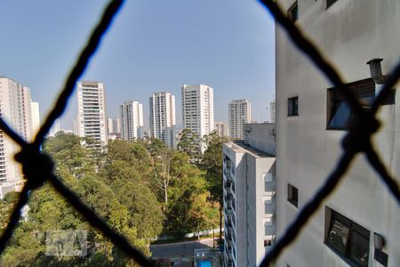 Apartamento à venda com 173m², 4 quartos e 3 vagasVista da Suíte 2