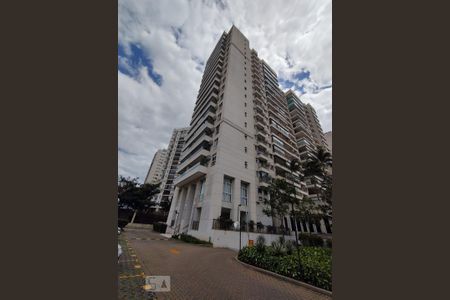 Apartamento à venda com 78m², 2 quartos e 1 vagaFachada do bloco