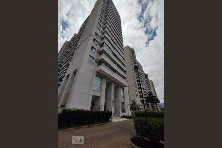 Apartamento à venda com 78m², 2 quartos e 1 vagaFachada